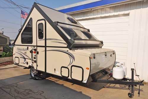 Early Model 2019 Flagstaff T19QBHW exterior